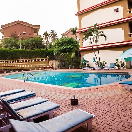 Cherrystay Holiday Resort -Candolim Beach Екстер'єр фото