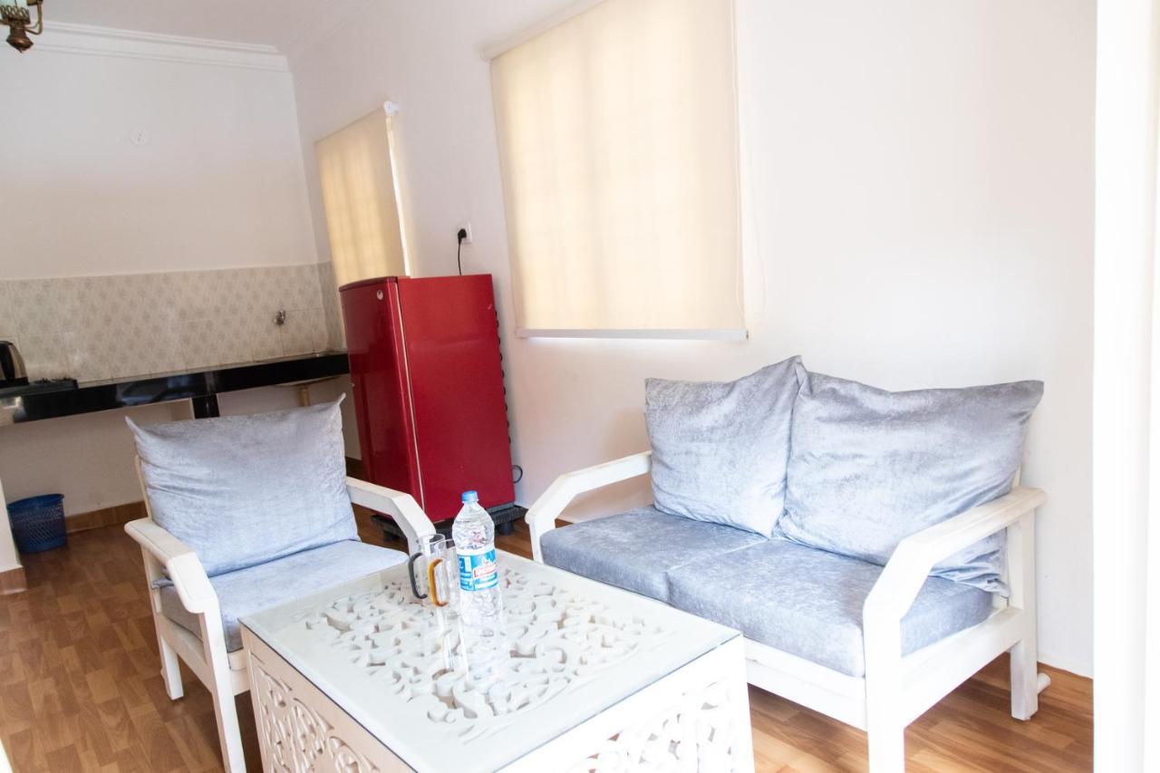 Cherrystay Holiday Resort -Candolim Beach Екстер'єр фото