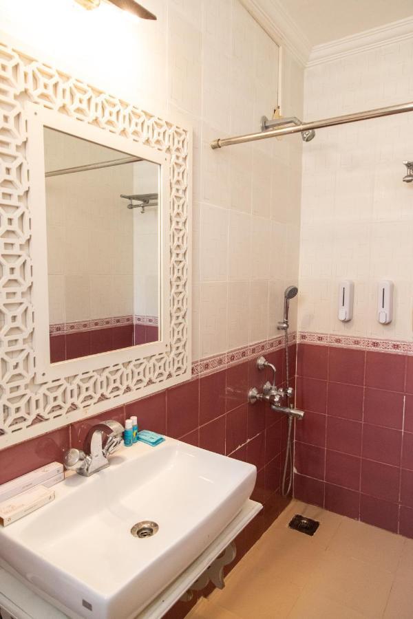 Cherrystay Holiday Resort -Candolim Beach Екстер'єр фото