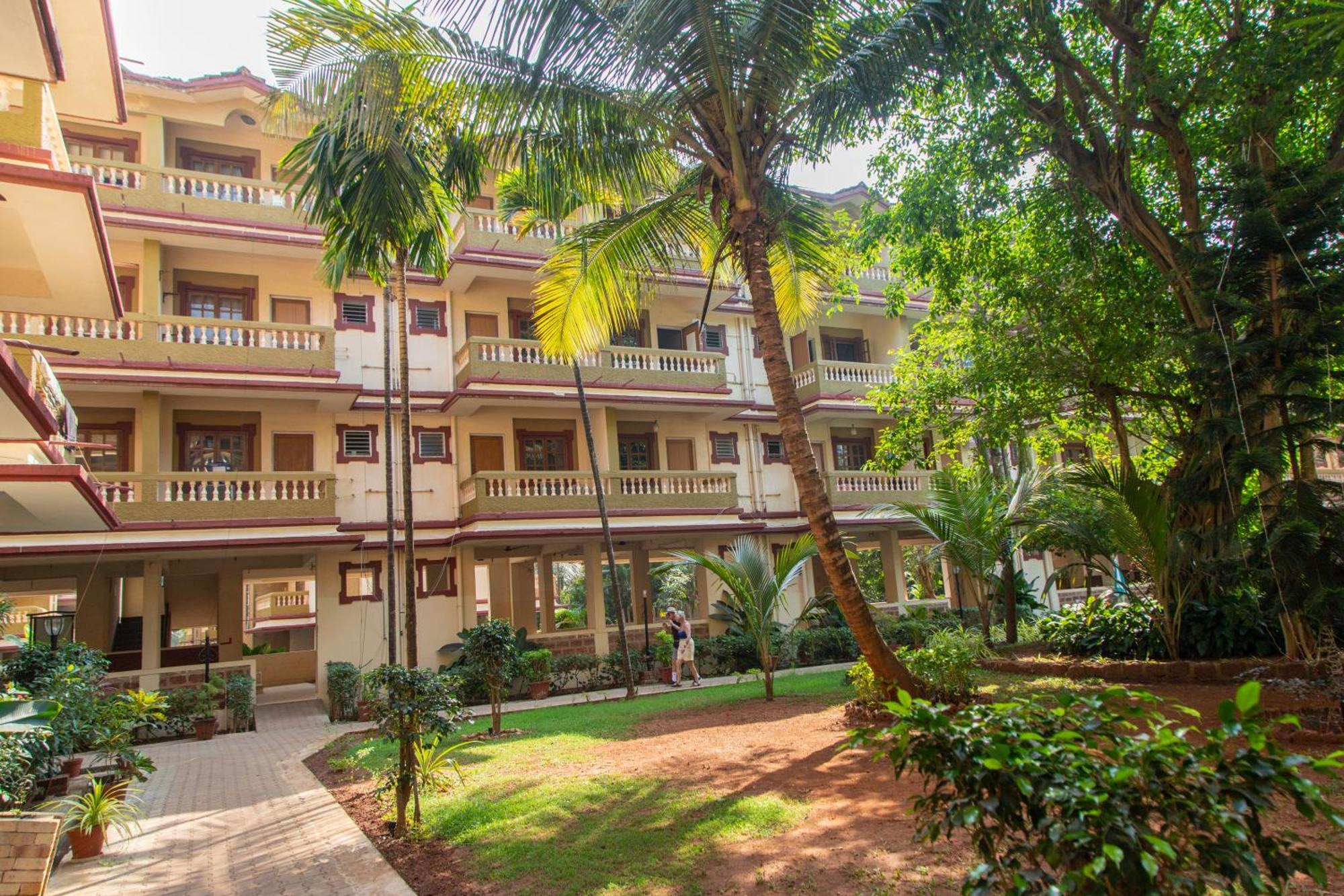 Cherrystay Holiday Resort -Candolim Beach Екстер'єр фото