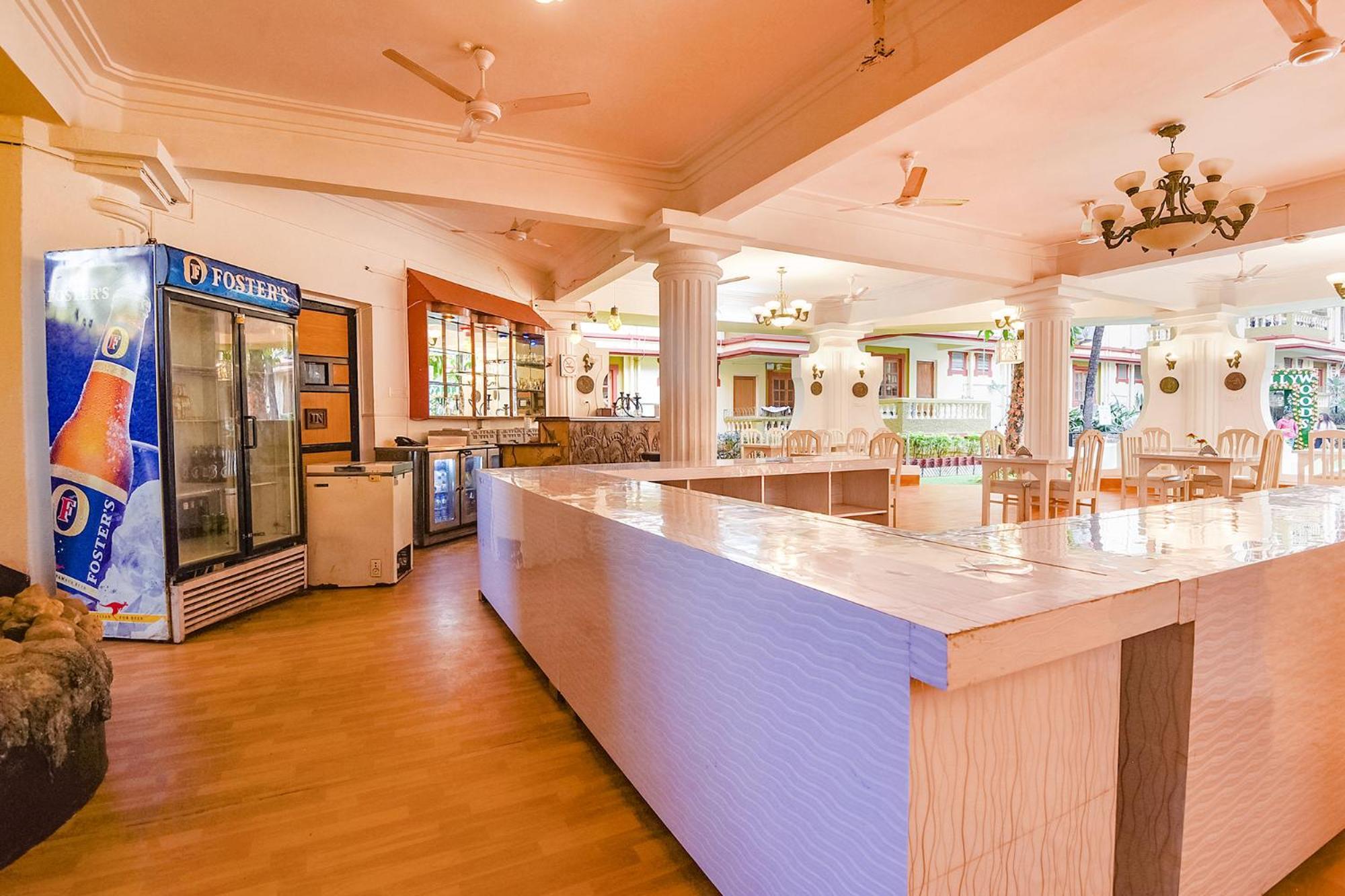 Cherrystay Holiday Resort -Candolim Beach Екстер'єр фото